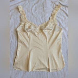 Vintage Olga "Secret Hug" nylon satin lace camisole Size 32(Size Small)
